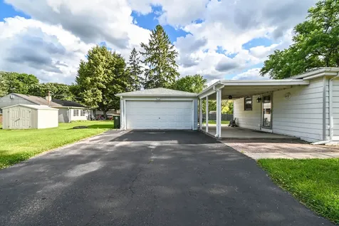 35211 North Edgewater Lane Ingleside IL 60041