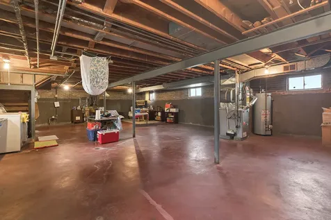 14401 South Hoxie Avenue Burnham IL 60633