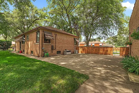 14401 South Hoxie Avenue Burnham IL 60633