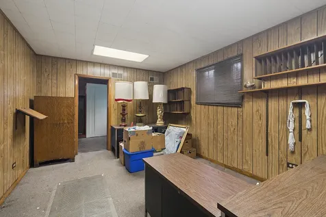 14401 South Hoxie Avenue Burnham IL 60633