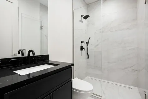4844 North Hermitage Avenue Chicago IL 60640