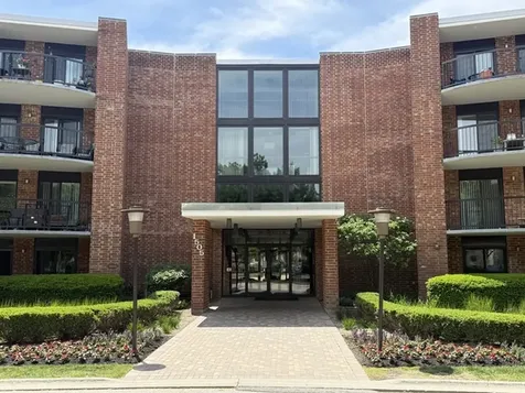 1405 East Central Road Arlington Heights IL 60005