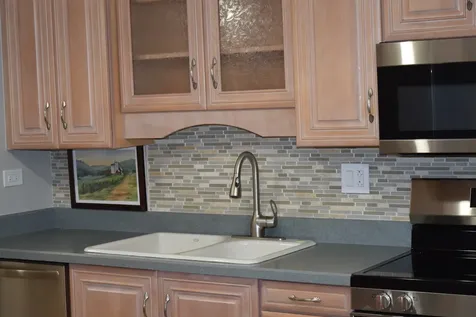 1405 East Central Road Arlington Heights IL 60005