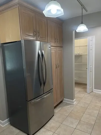 1405 East Central Road Arlington Heights IL 60005