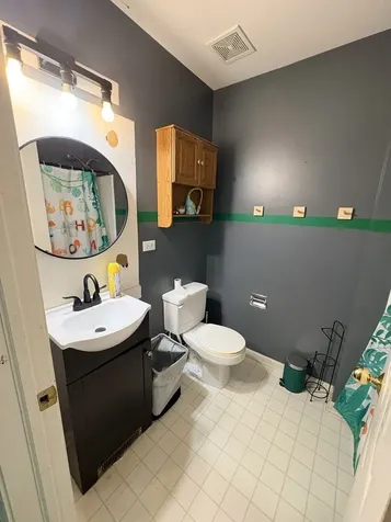 1422 West Split Oak Circle Round Lake Beach IL 60073