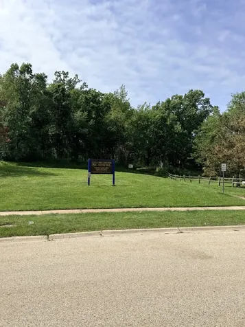 1422 West Split Oak Circle Round Lake Beach IL 60073