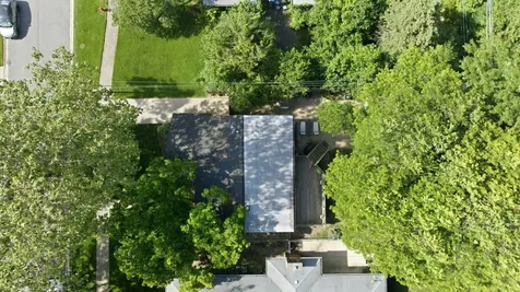 2455 Belleview Avenue Westchester IL 60154