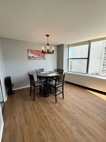 5757 North Sheridan Road Chicago IL 60640