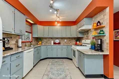 2707 Karen Drive Rockford IL 61101