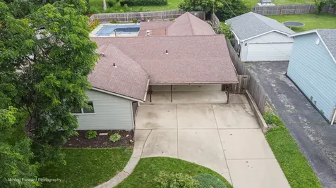 2707 Karen Drive Rockford IL 61101