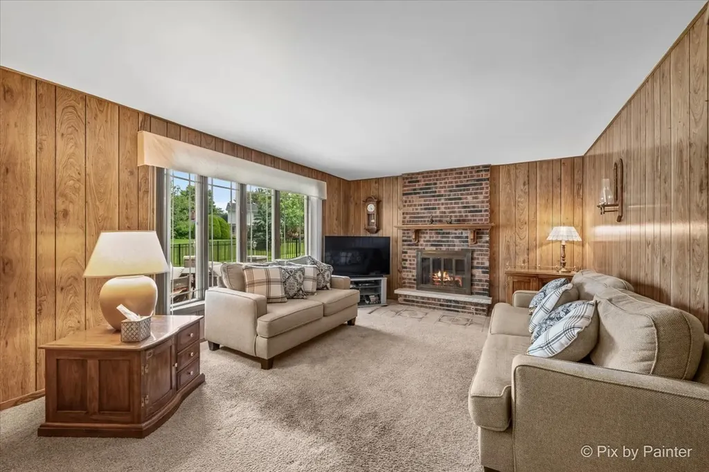 8535 Harvest Lane Darien IL 60561