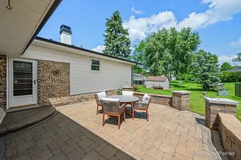 8535 Harvest Lane Darien IL 60561