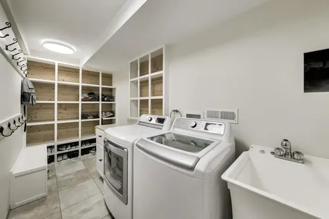 303 Charal Lane Highland Park IL 60035