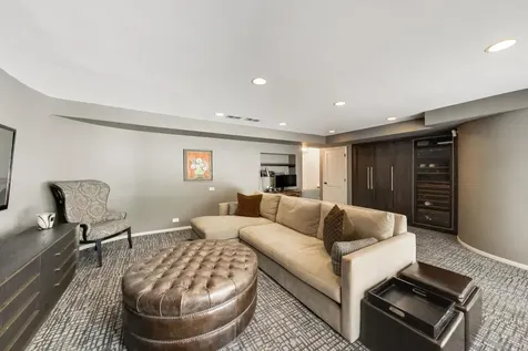 303 Charal Lane Highland Park IL 60035