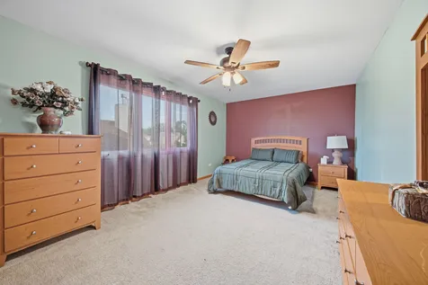 1249 West Parliament Street Crete IL 60417