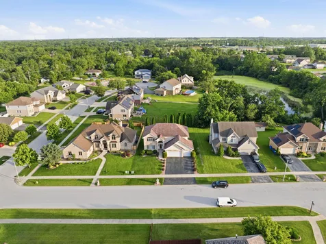 1249 West Parliament Street Crete IL 60417