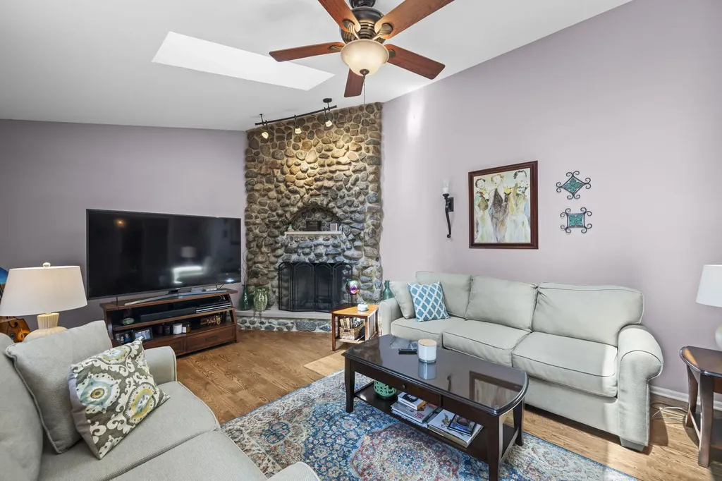 23880 North Overhill Drive Lake Zurich IL 60047