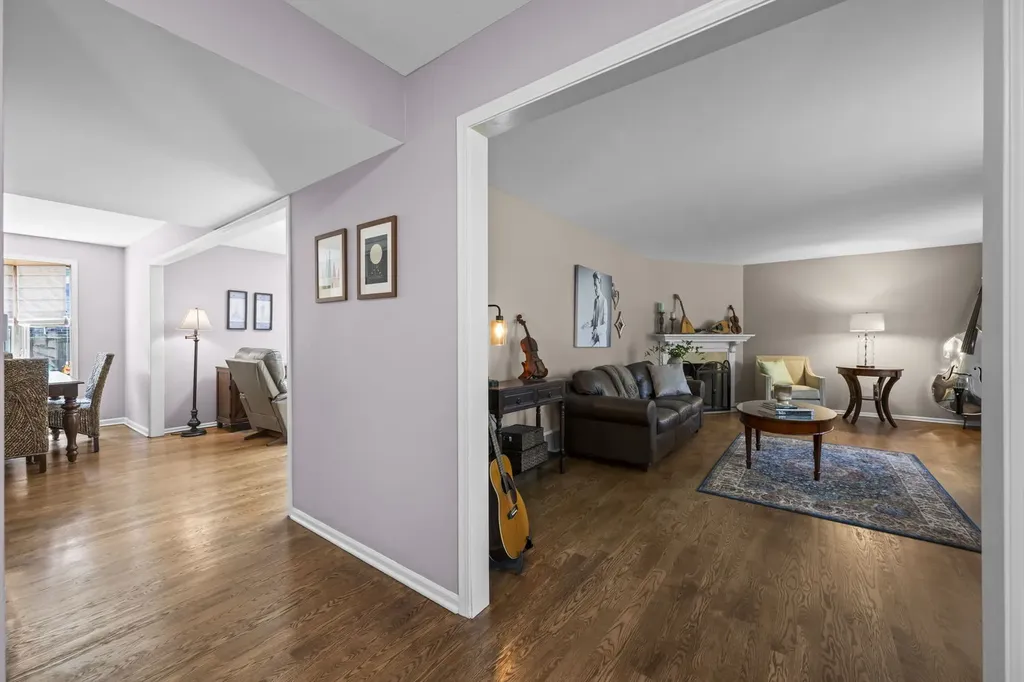 23880 North Overhill Drive Lake Zurich IL 60047