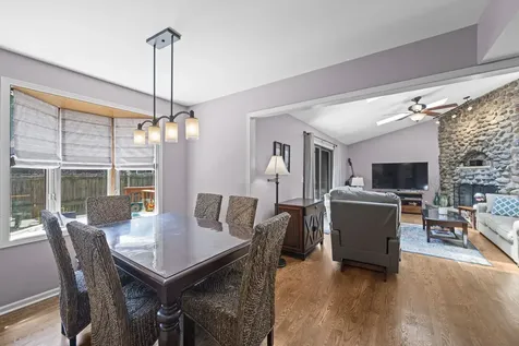 23880 North Overhill Drive Lake Zurich IL 60047