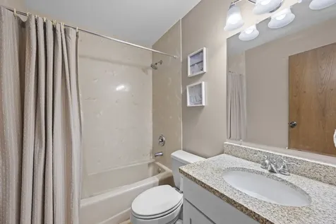 23880 North Overhill Drive Lake Zurich IL 60047