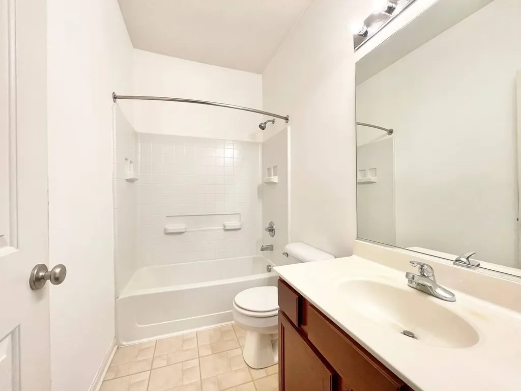 786 Four Seasons Boulevard Aurora IL 60504