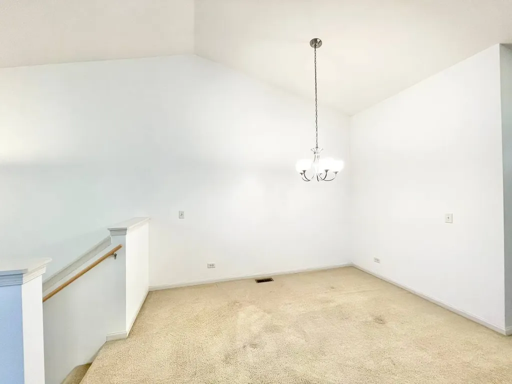 786 Four Seasons Boulevard Aurora IL 60504