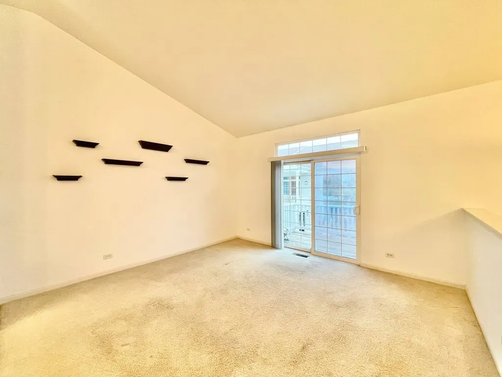 786 Four Seasons Boulevard Aurora IL 60504