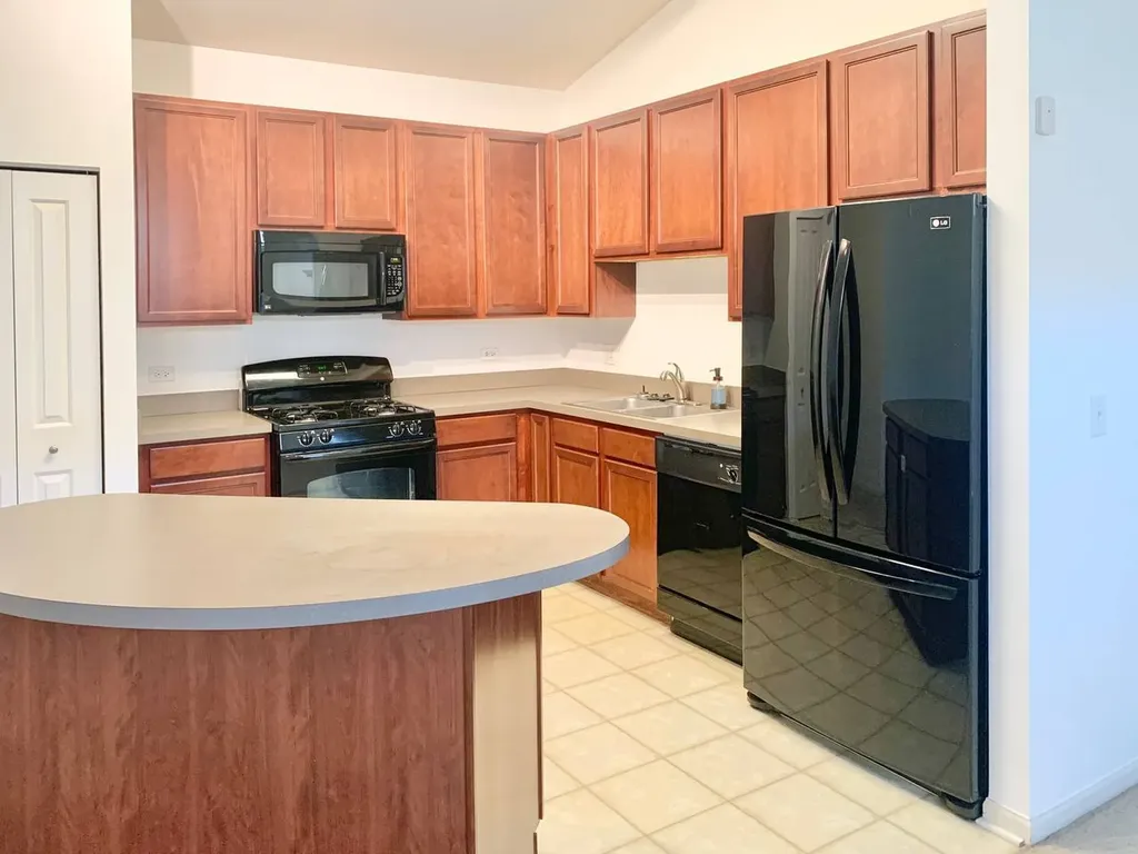 786 Four Seasons Boulevard Aurora IL 60504