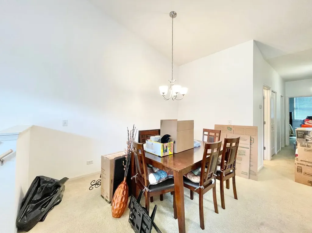 786 Four Seasons Boulevard Aurora IL 60504