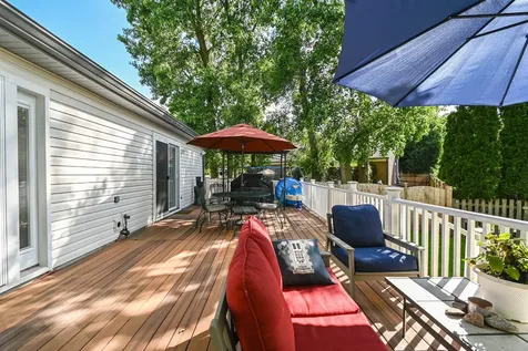 1333 Regency Lane Lake Villa IL 60046