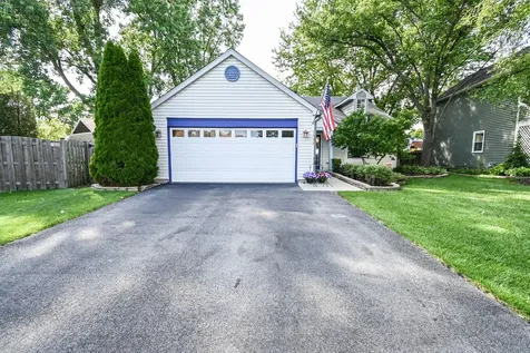 1333 Regency Lane Lake Villa IL 60046