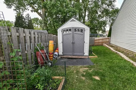 1333 Regency Lane Lake Villa IL 60046