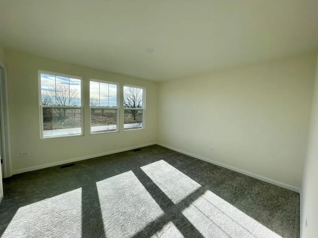2243 Horseshoe Circle Naperville IL 60564