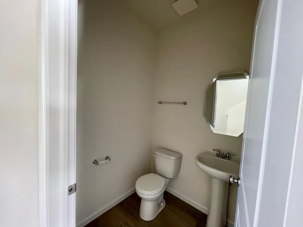 2243 Horseshoe Circle Naperville IL 60564