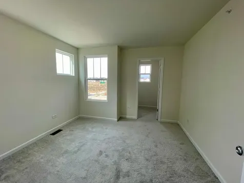 2243 Horseshoe Circle Naperville IL 60564