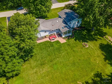 1911 May Drive Johnsburg IL 60051