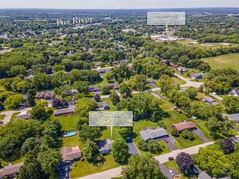 1911 May Drive Johnsburg IL 60051