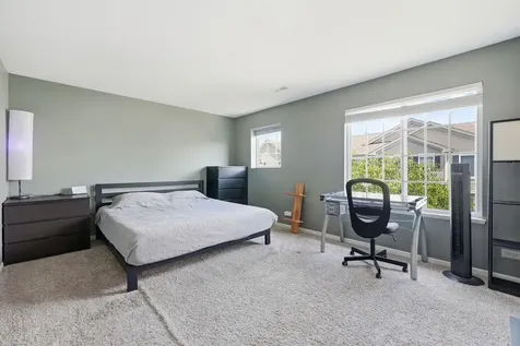 1874 Fredericksburg Lane Aurora IL 60503