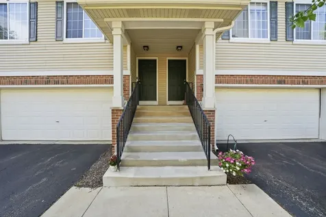 1874 Fredericksburg Lane Aurora IL 60503