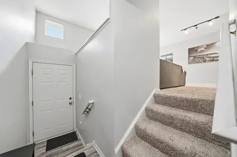 1874 Fredericksburg Lane Aurora IL 60503