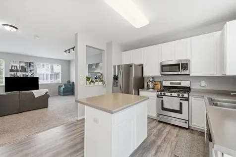 1874 Fredericksburg Lane Aurora IL 60503