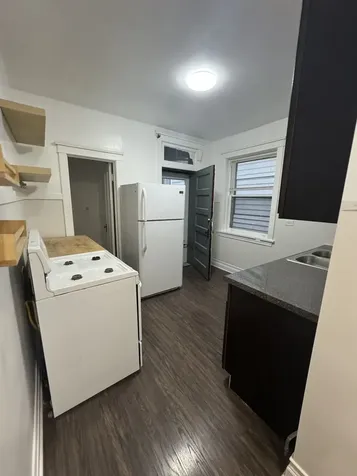 3008 West Cullom Avenue Chicago IL 60618