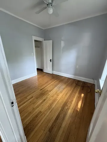 3008 West Cullom Avenue Chicago IL 60618