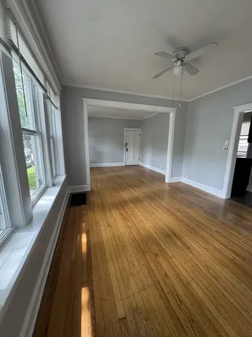 3008 West Cullom Avenue Chicago IL 60618