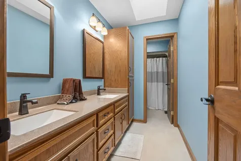 337 Hans Brinker Road Peotone IL 60468