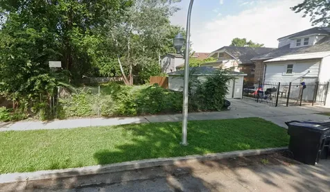 451 North Avers Avenue Chicago IL 60624
