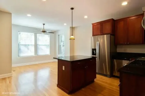 1330 West Argyle Street Chicago IL 60640