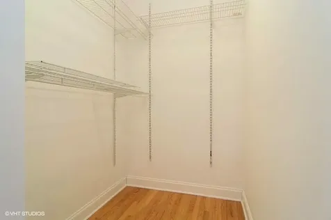 1330 West Argyle Street Chicago IL 60640