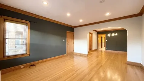 4943 North Marmora Avenue Chicago IL 60630