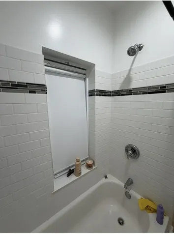 837.5 West Cornelia Avenue Chicago IL 60657